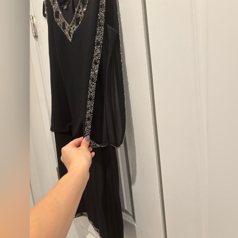 J Kara Black Mini Dress with Silver Detailing - Picture 4 of 7